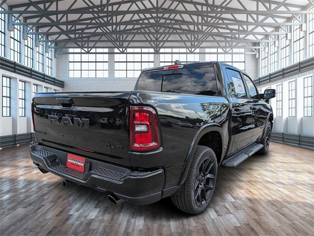 2025 Ram 1500 Laramie photo 3