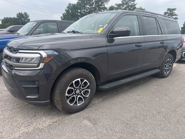 2024 Ford Expedition XLT MAX's photo