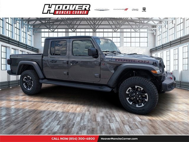 2025 Jeep Gladiator Pickup 