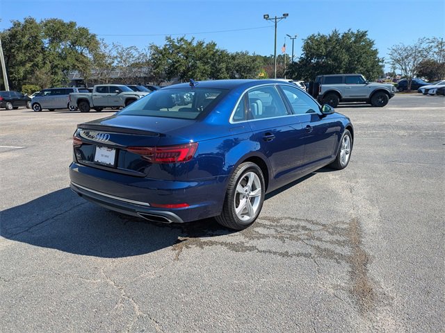 2019 Audi A4 2.0T Premium photo 2
