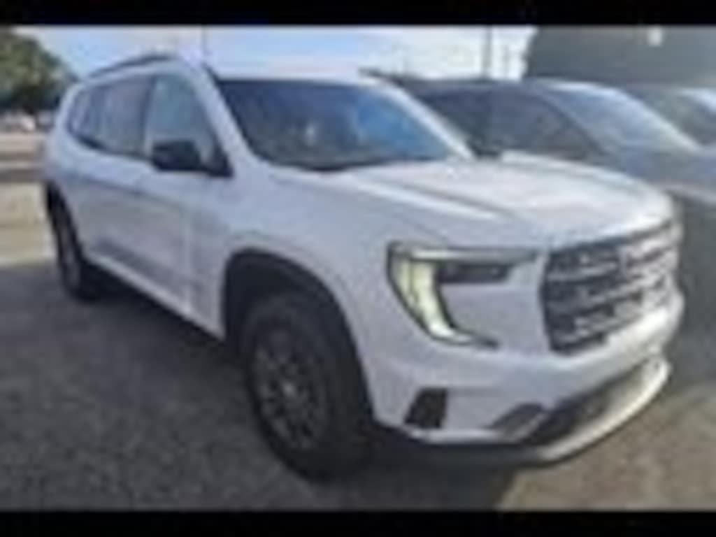 Used 2025 GMC Acadia Elevation SUV