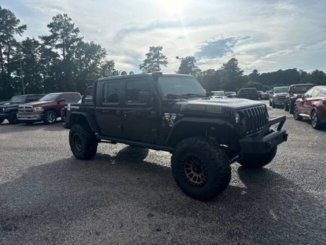 2021 Jeep Gladiator Sport Truck Crew Cab
