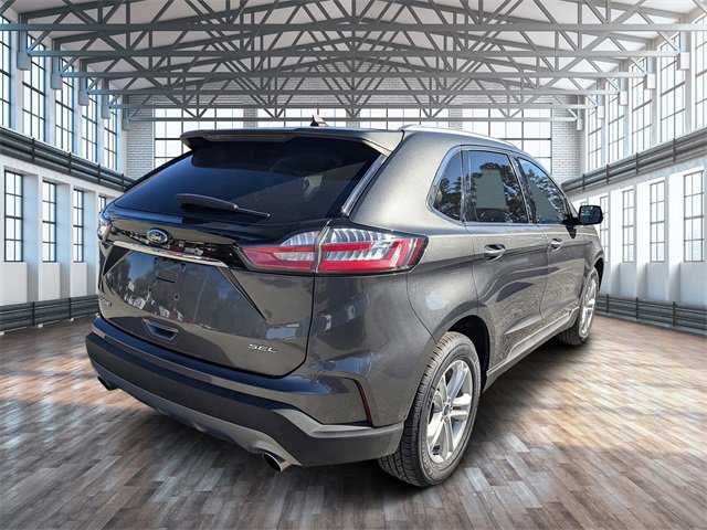 2020 Ford Edge SEL photo 3