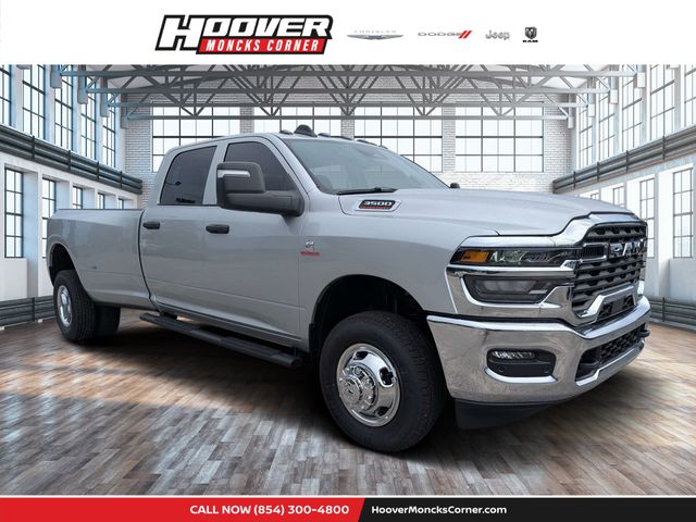 2026 Ram 3500 Tradesman Pickup