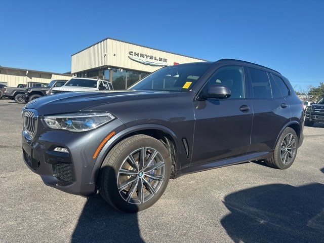 2019 BMW X5 50i's photo