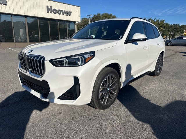 2023 BMW X1 28i's photo