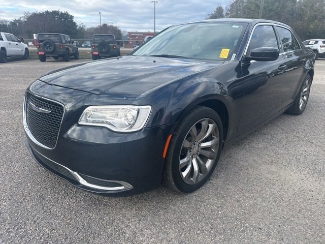 2017 Chrysler 300 Limited
