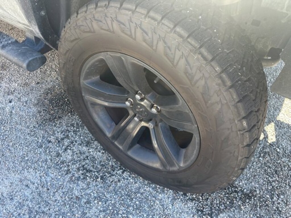 Used 2022 Ram 1500 Classic SLT Truck Crew Cab