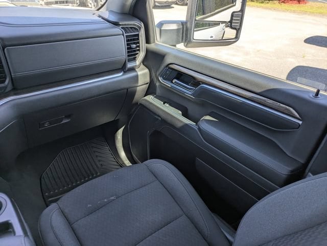 2024 Chevrolet Silverado 2500HD LT - Photo 16