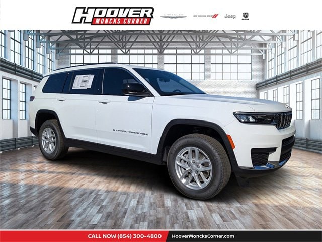 2025 Jeep Grand Cherokee L Laredo's photo