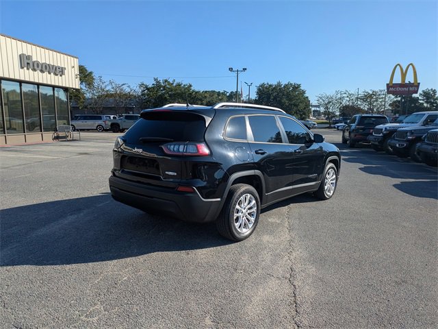 2021 Jeep Cherokee Latitude photo 2