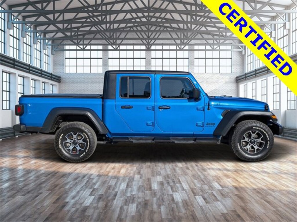 Used 2023 Jeep Gladiator Sport Truck Crew Cab