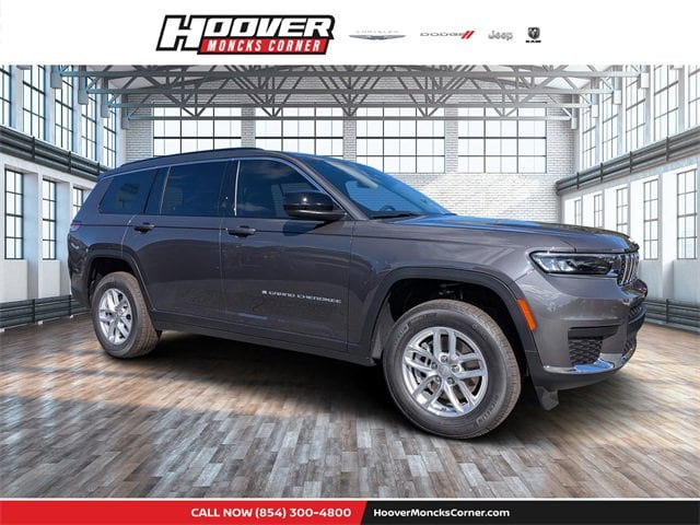 2025 Jeep Grand Cherokee L Laredo's photo
