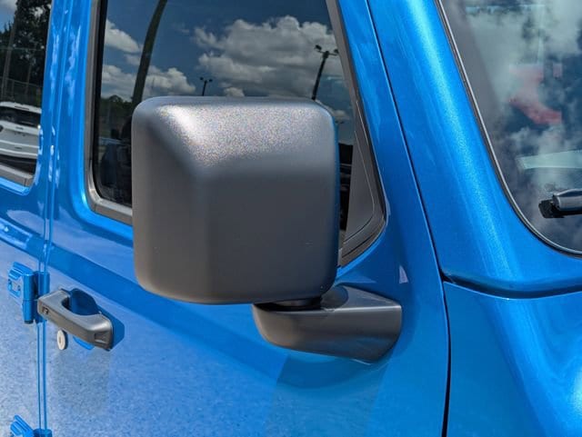 2025 Jeep Wrangler 4-Door Sahara - Photo 12
