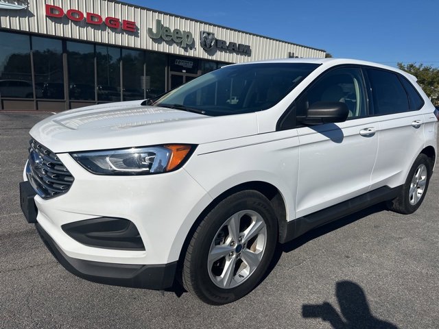 2019 Ford Edge SE's photo