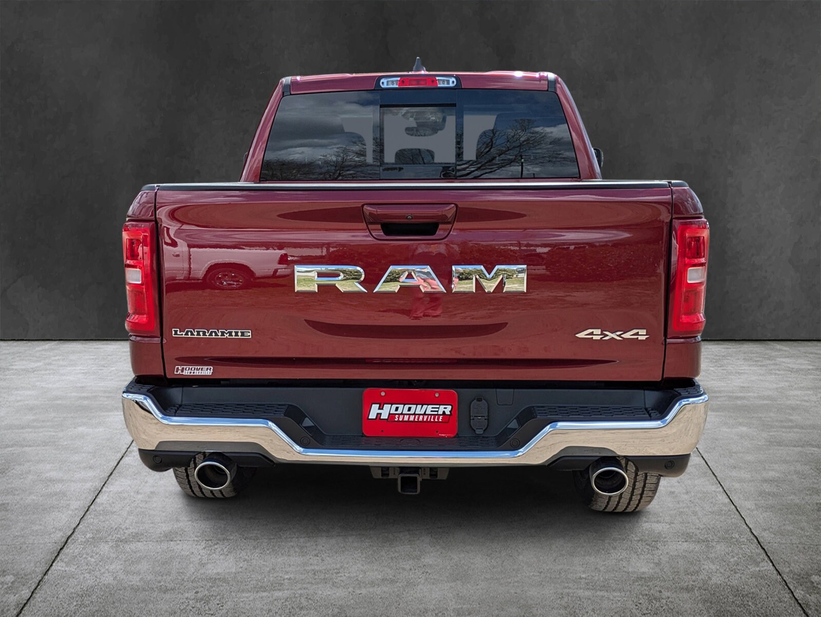 2025 Ram 1500 Laramie photo 4
