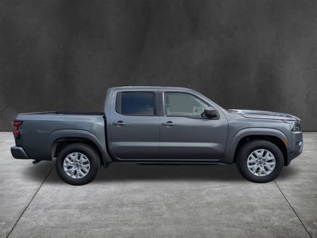 Used 2022 Nissan Frontier SV Truck Crew Cab