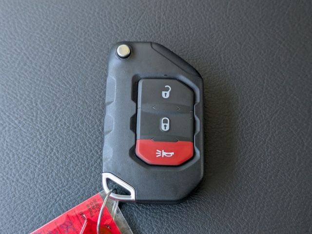2026 Jeep Wrangler 2-Door Sport - Photo 31