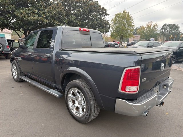 2017 Ram 1500 Laramie photo 4