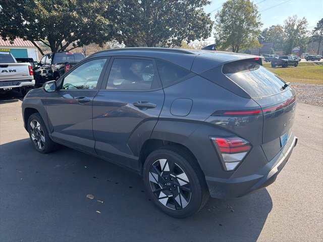2024 Hyundai Kona SEL photo 4