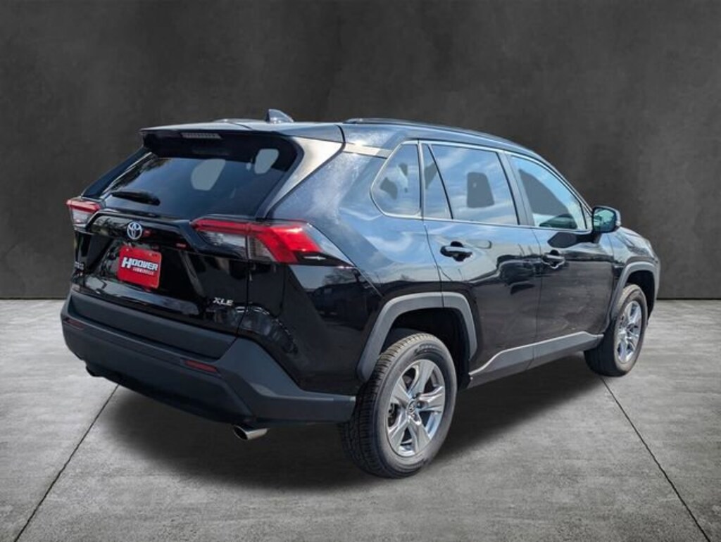 Used 2024 Toyota RAV4 XLE SUV