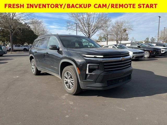 2025 Chevrolet Traverse LT's photo