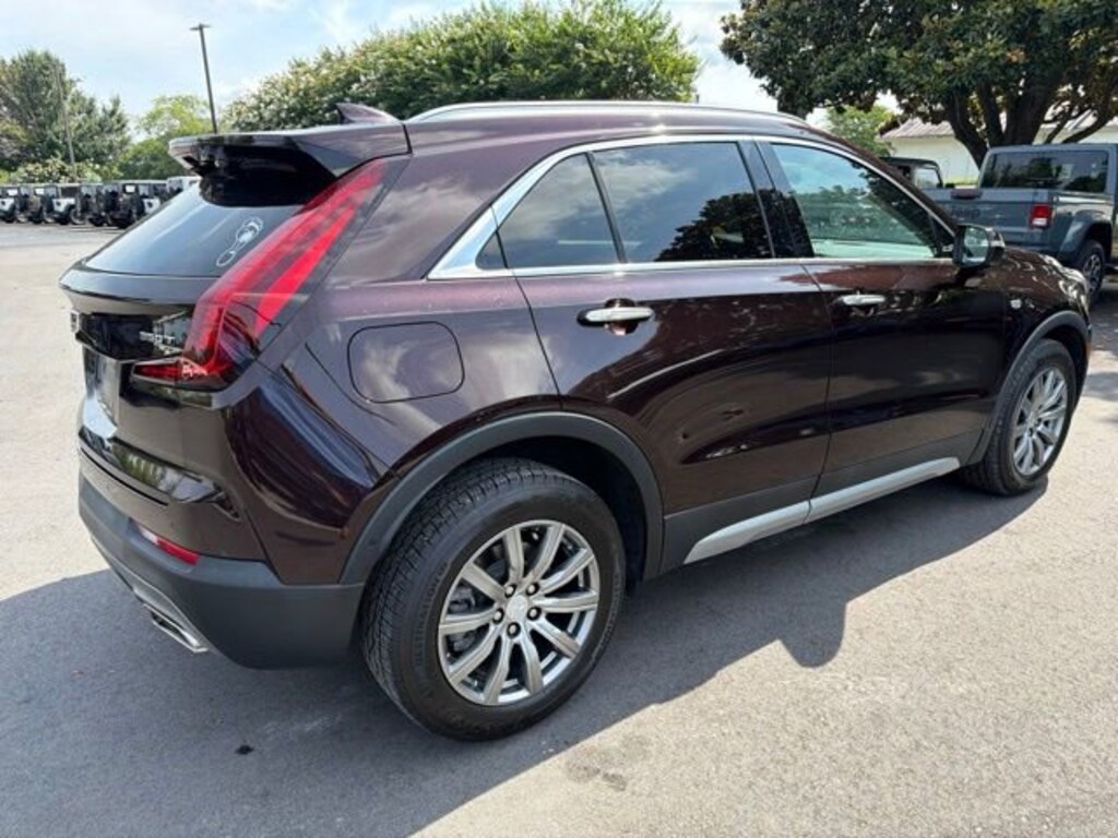 Used 2021 Cadillac XT4 AWD Premium Luxury SUV