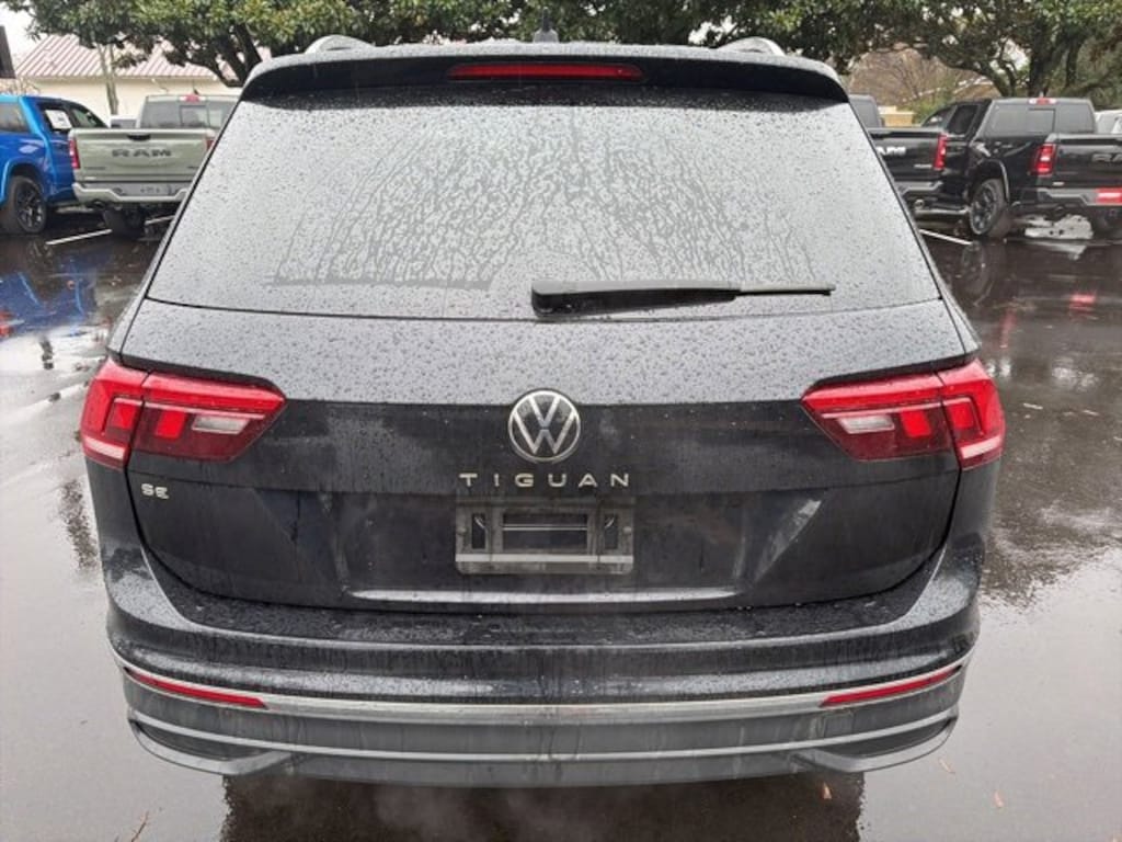 Used 2022 Volkswagen Tiguan SE SUV