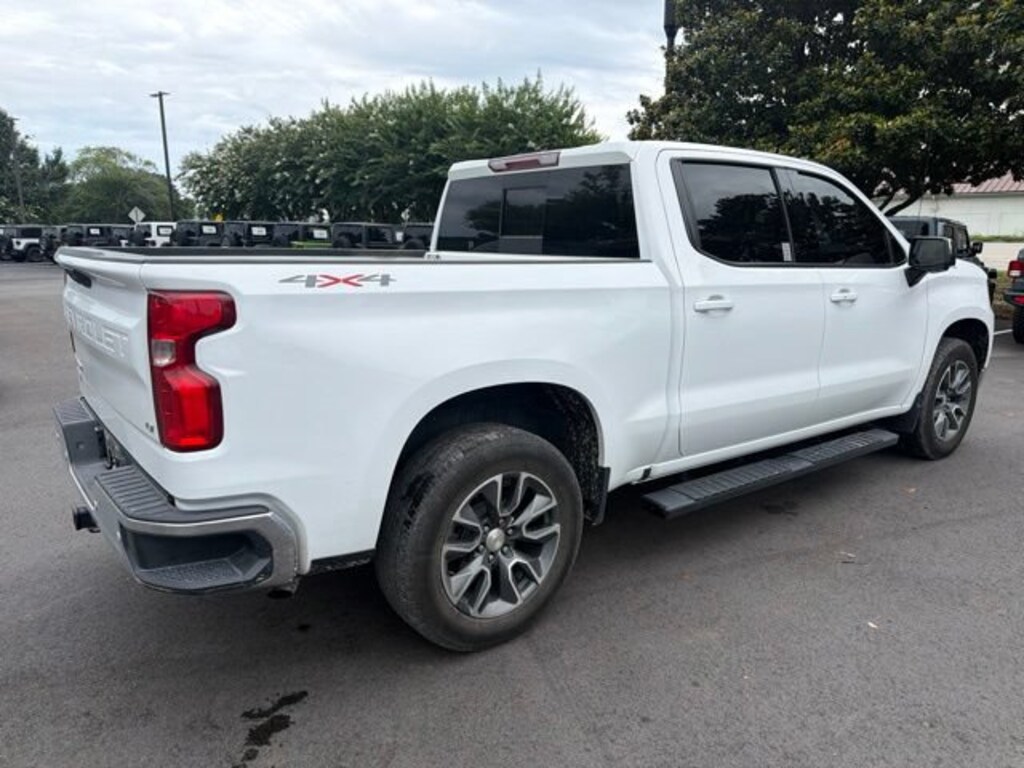 Used 2025 Chevrolet Silverado 1500 LT Truck Crew Cab