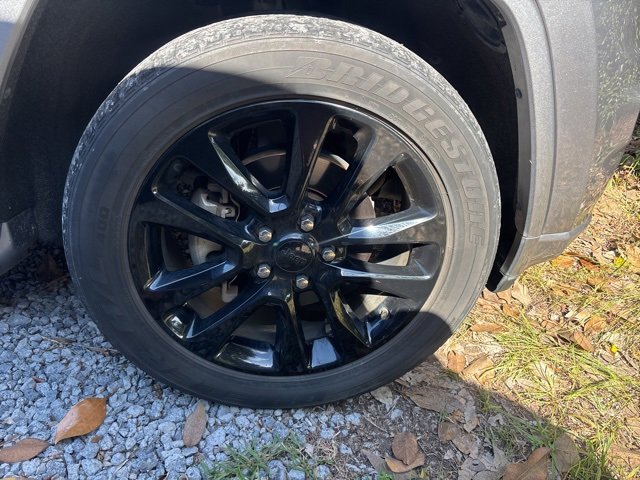 2018 Jeep Grand Cherokee Altitude photo 3