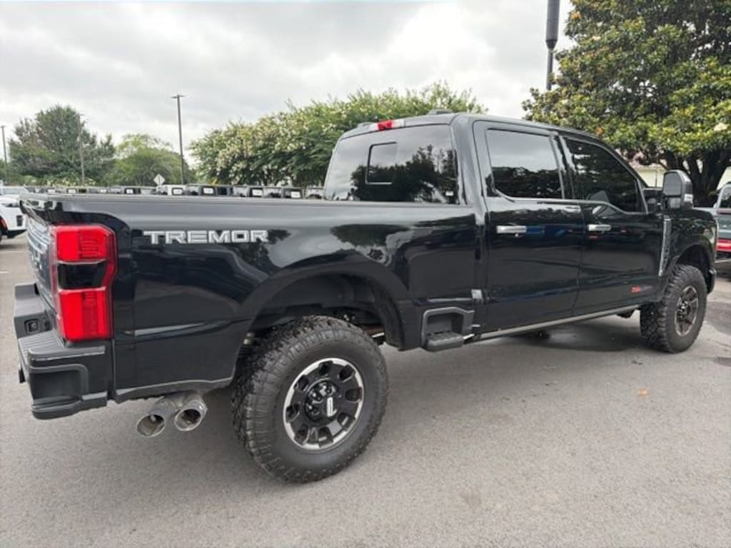 Used 2026 Ford Super Duty F-250 SRW Platinum Truck Crew Cab