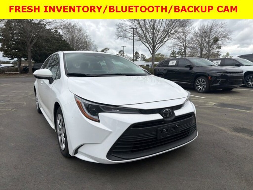 Used 2024 Toyota Corolla LE Sedan