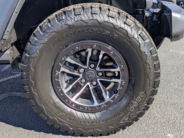 2026 Jeep Wrangler 4-Door Willys - Photo 11