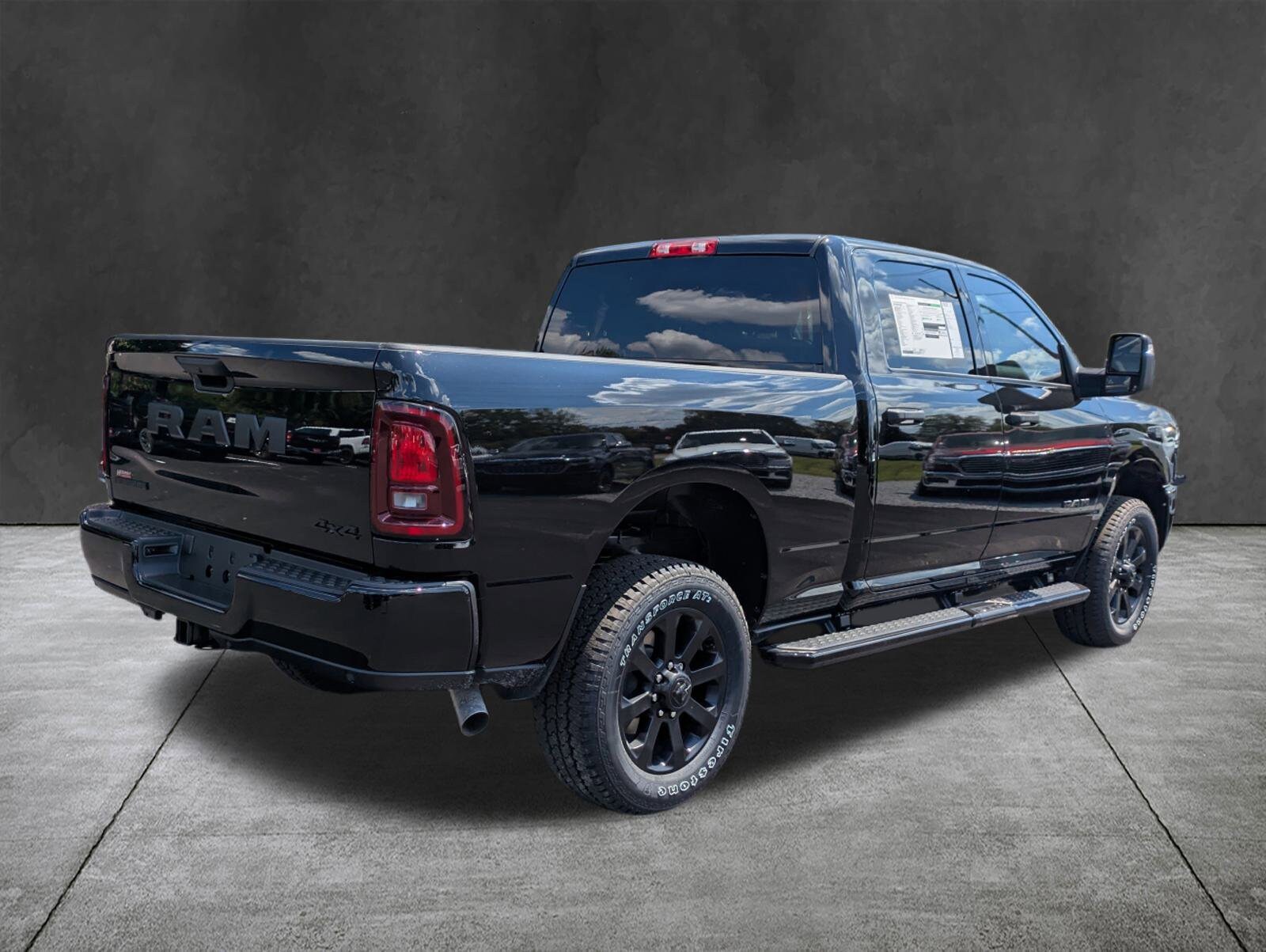 2026 Ram 2500 Big Horn photo 4