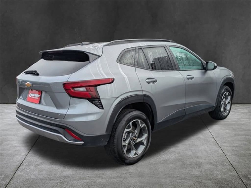 Used 2024 Chevrolet Trax LT SUV