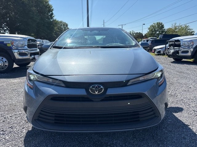 Used 2023 Toyota Corolla LE with VIN 5YFB4MDE6PP049472 for sale in Northfield, Minnesota