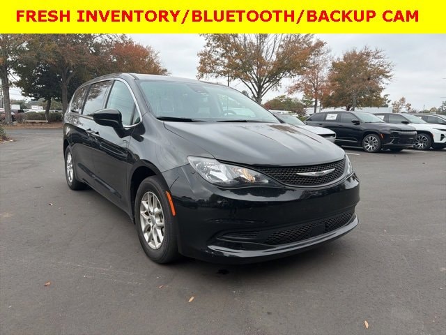 2023 Chrysler Voyager LX Van Passenger's photo