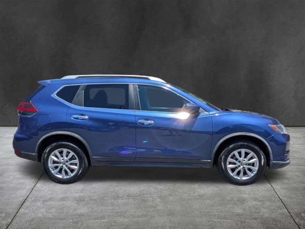 Used 2019 Nissan Rogue SV SUV