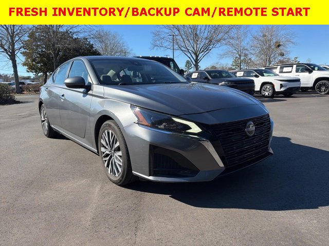 2023 Nissan Altima SV