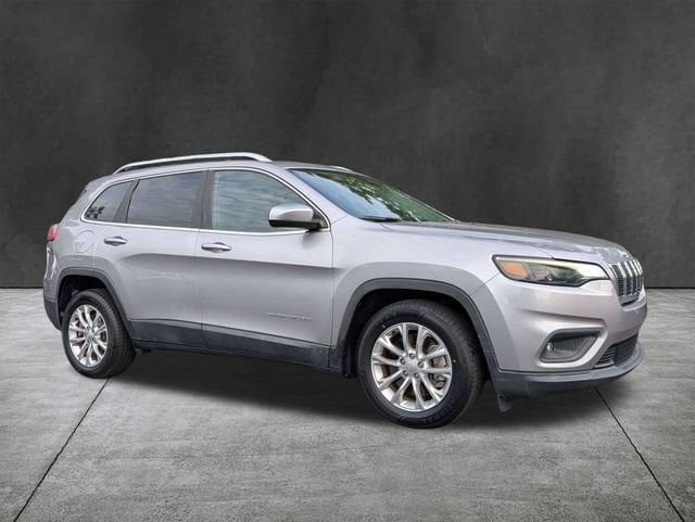 Used 2019 Jeep Cherokee Latitude with VIN 1C4PJLCX2KD262426 for sale in Knightsville, SC