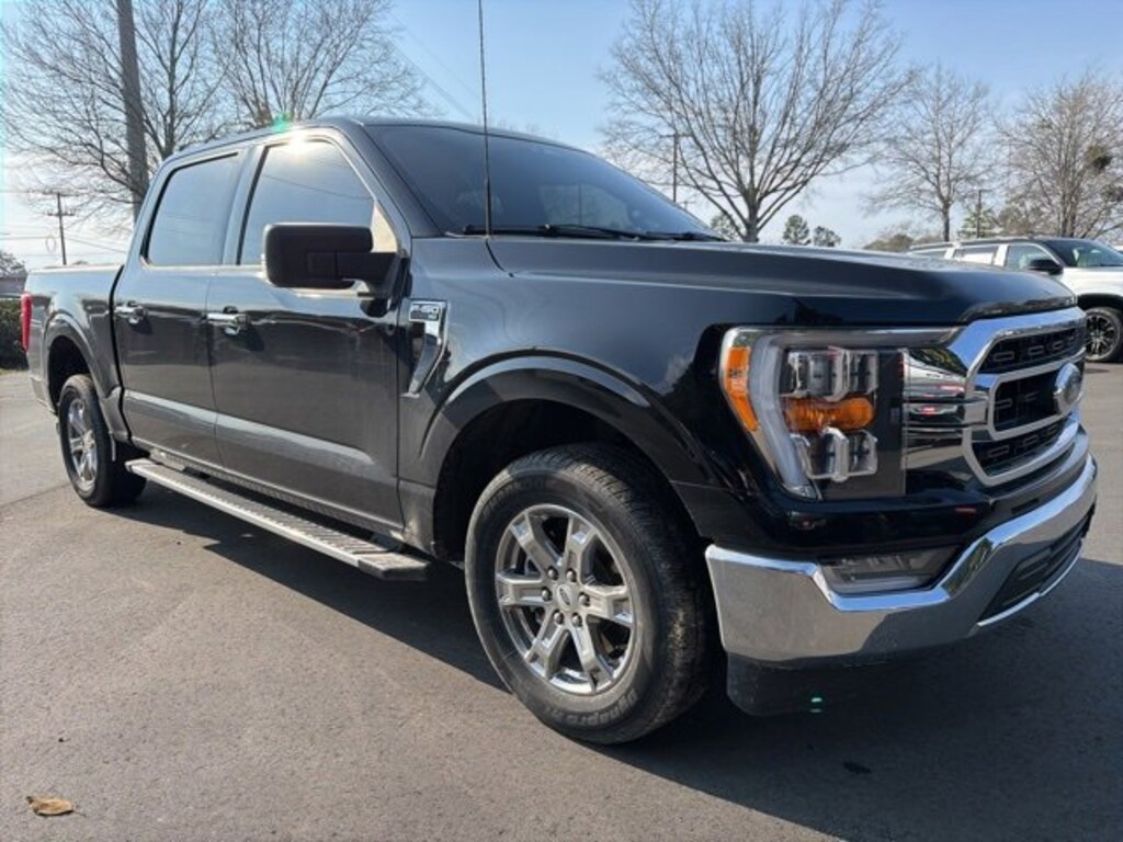 Used 2023 Ford F-150 XLT Truck SuperCrew Cab