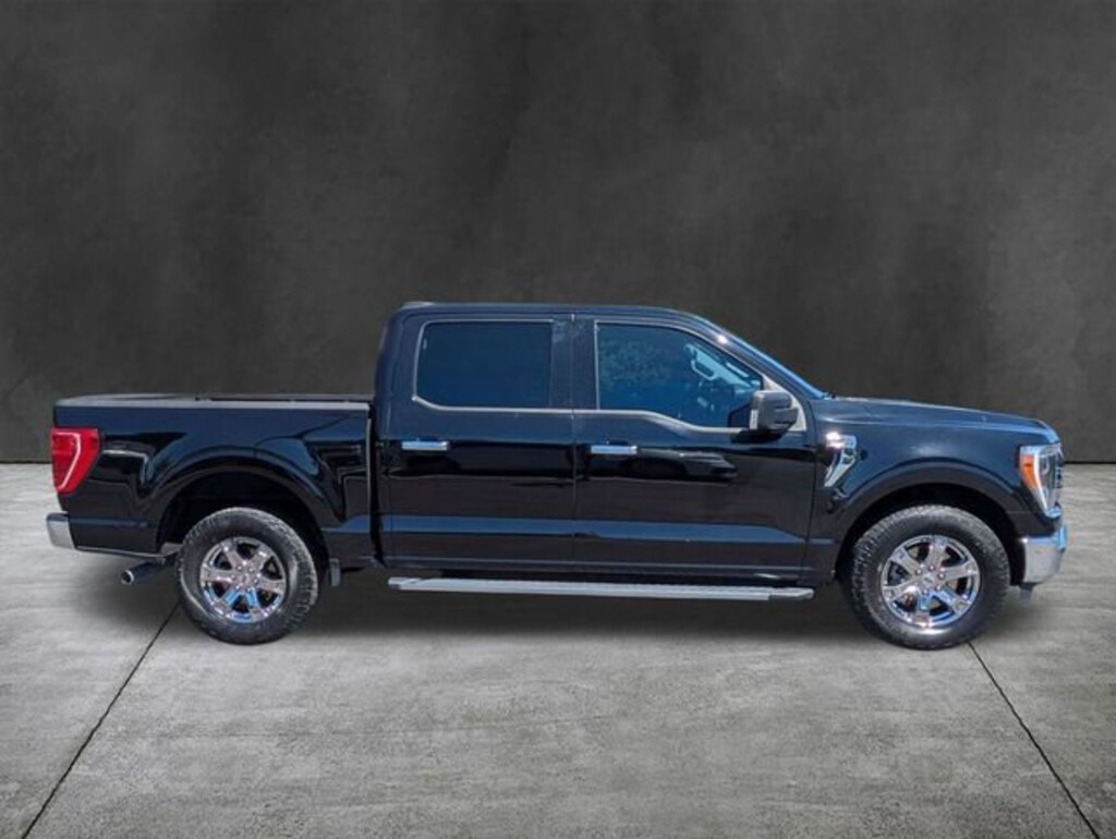 Used 2021 Ford F-150 XLT Truck SuperCrew Cab