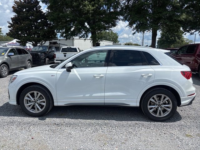 2024 Audi Q3 S line Premium photo 4