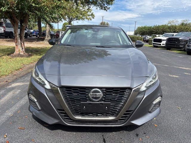 2022 Nissan Altima 2.5 SR photo 2