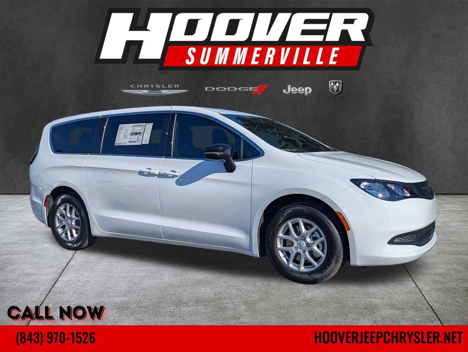 2026 Chrysler Voyager LX's photo