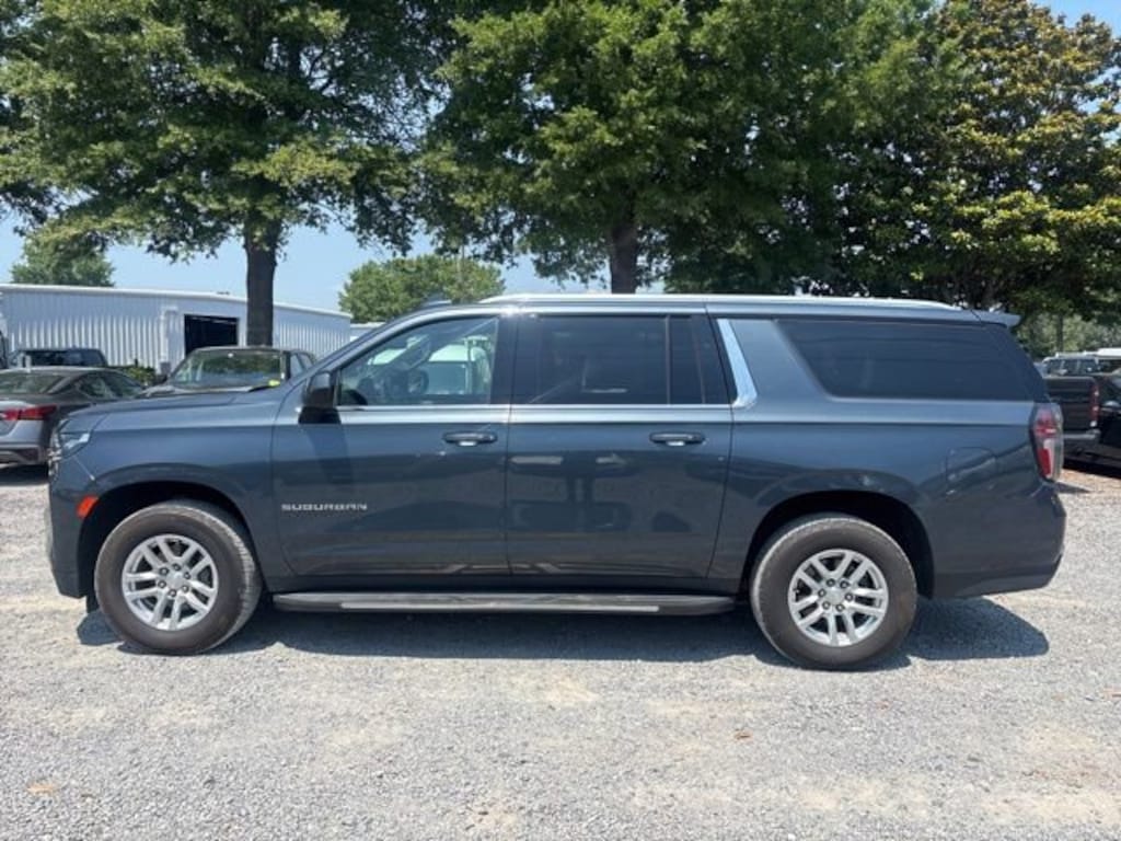 Used 2021 Chevrolet Suburban LT SUV