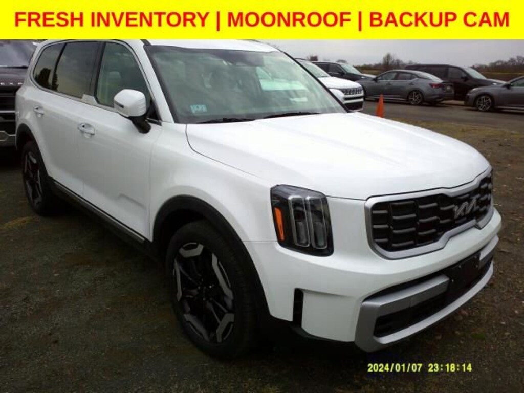 Used 2025 Kia Telluride S SUV