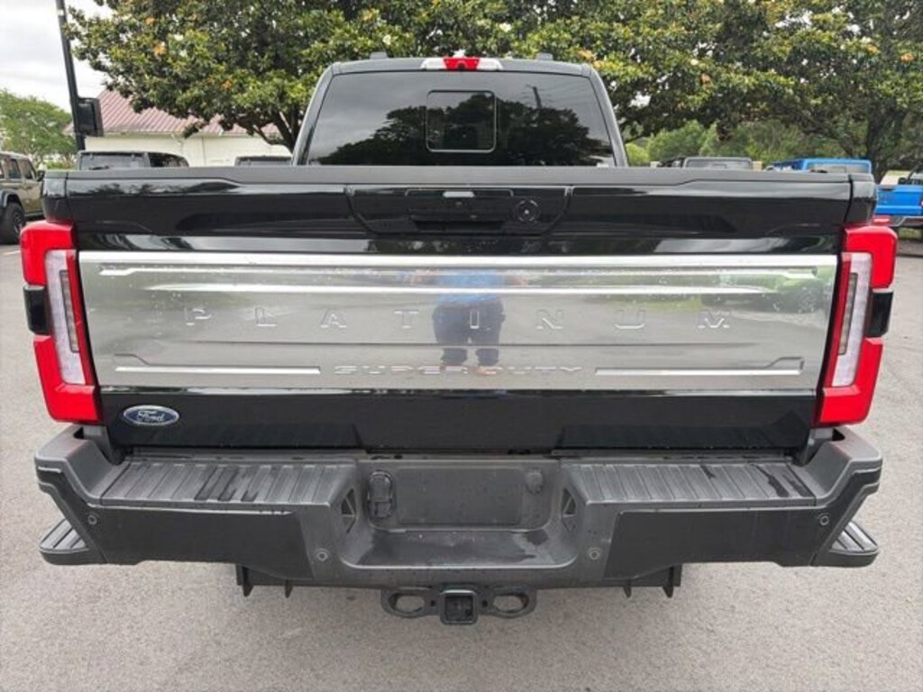 Used 2026 Ford Super Duty F-250 SRW Platinum Truck Crew Cab
