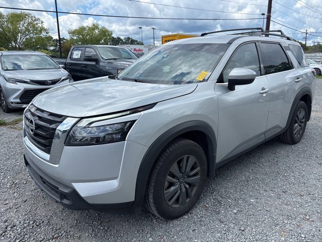 2024 Nissan Pathfinder SV photo 3