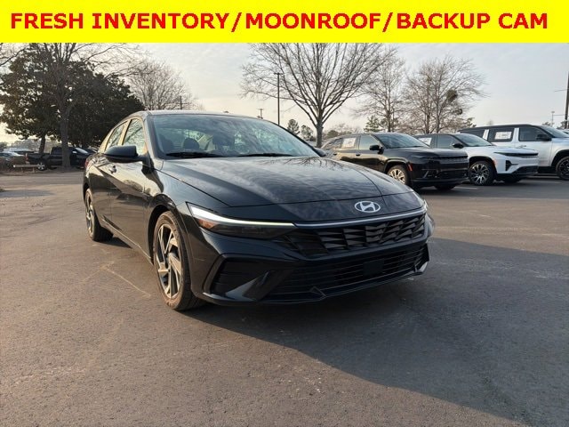 2025 Hyundai Elantra SEL